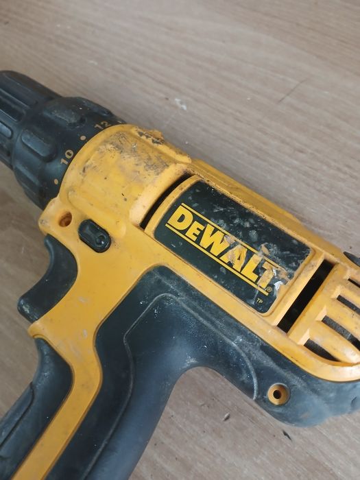 Wiertarko-wkrętarka DeWALT DC740 12V SPRAWNA