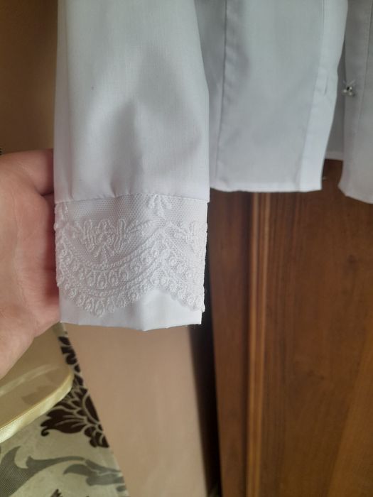 Продам шкільний одяг