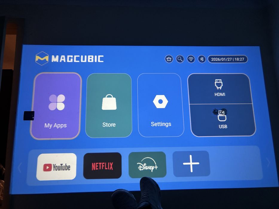 Projetor 4k android nova versao!!