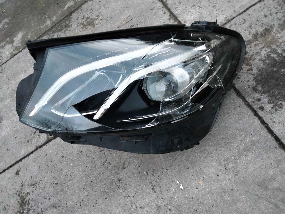 MERCEDES E klasa W213 lewa lampa led  A213.906.7706