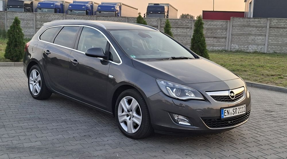 Opel Astra 2.0 /