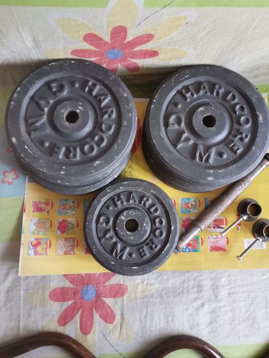 Продається штанга з блинами.