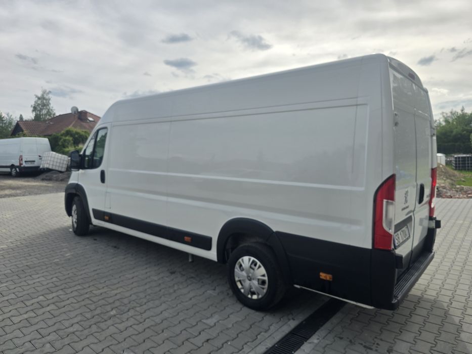 Wynajem  Peugeot