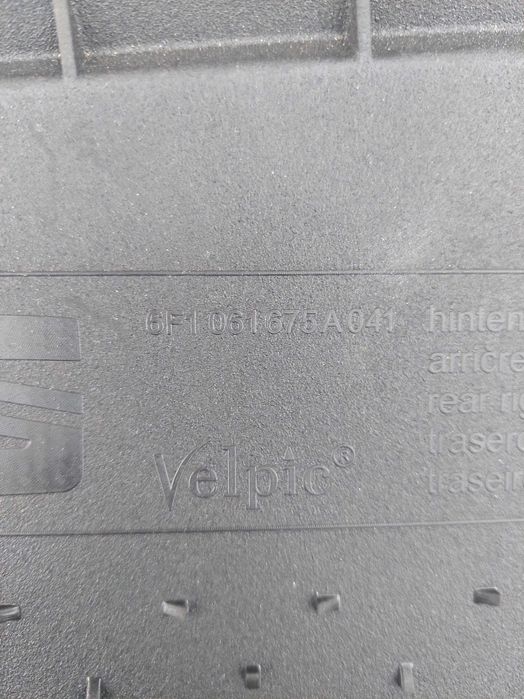 Dywaniki Welurowe SEAT IBIZA V ARONA Komplet Oryginał