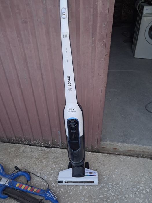 Aspirador vertical bosch