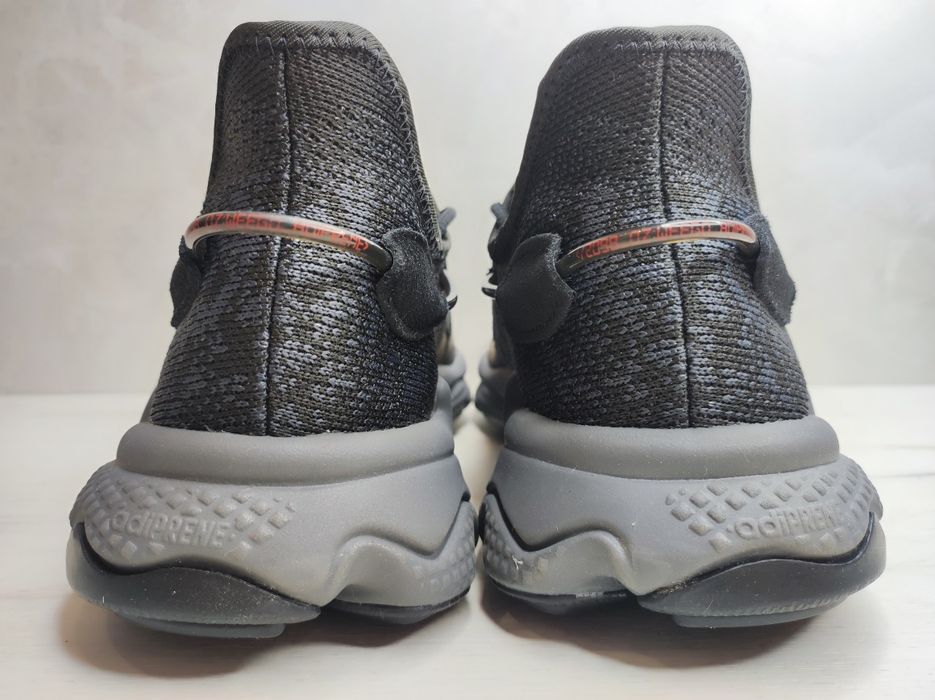 Кросівки adidas  OZWEEGO KNT M Originals