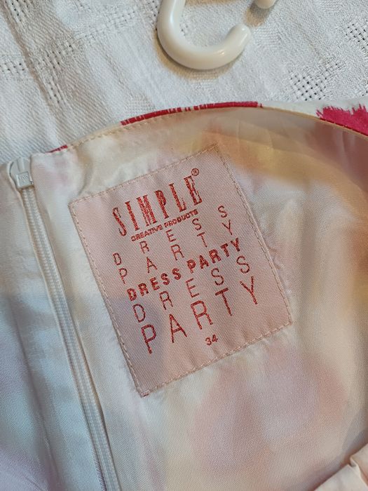 Sukienka Simple 34, z kokardką