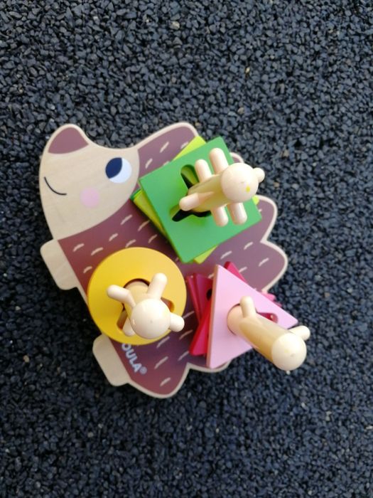 Brinquedo Goula, de encaixe para crianças pequenas