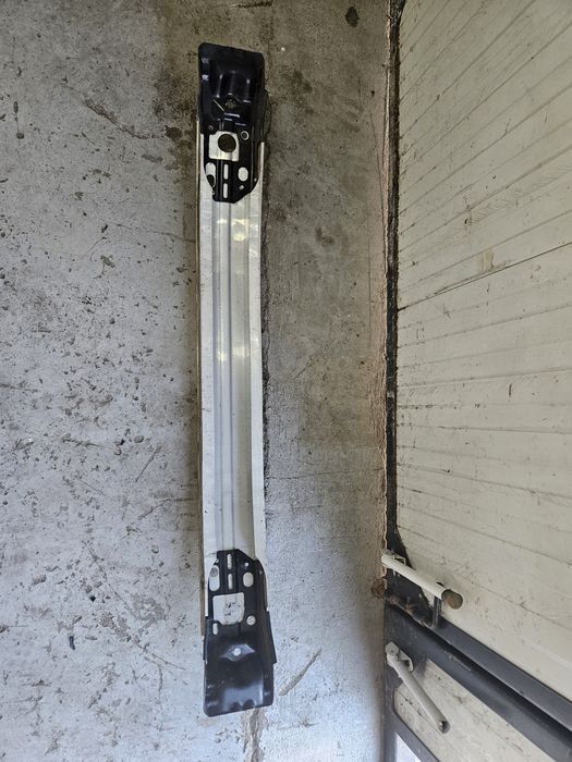 Belka zderzaka przód Toyota Rav4 V lift