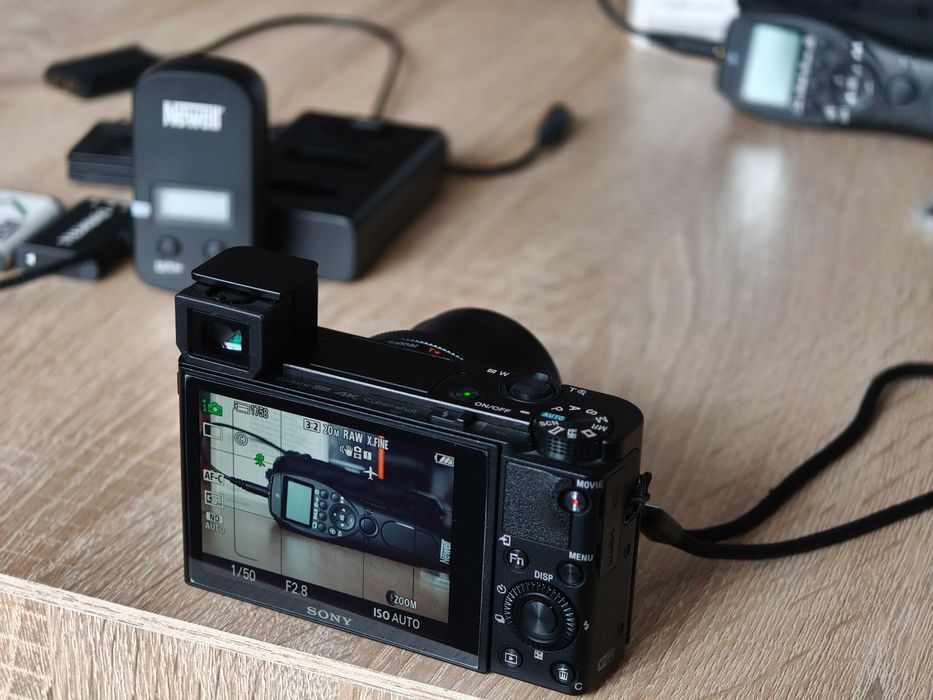 Aparat cyfrowy Sony RX100 VA DSC-RX100M5A super zestaw Toruń stan igła ...