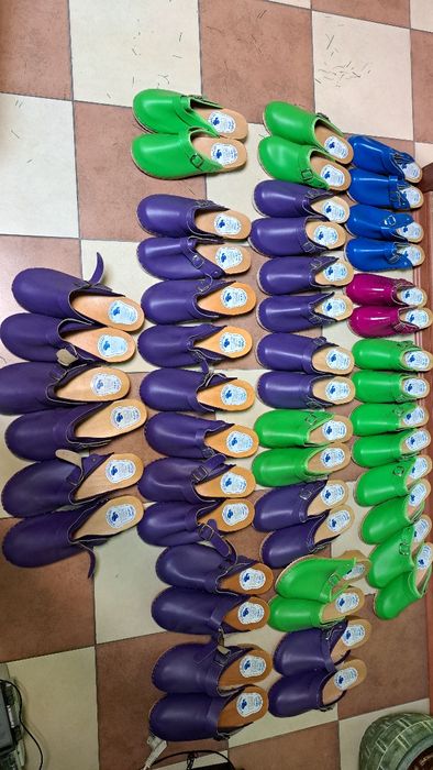 Chodaki ortopedyczne od rozm 35 do 45 stan bdb