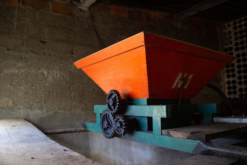 Esmagador de Uvas ELÉTRICO (motor)