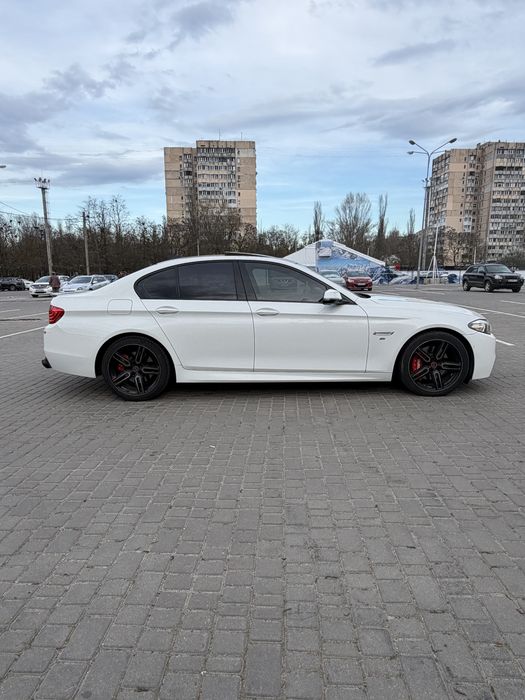 BMW 5 Series 2014 VIN WBA5B3C58FD539862 фото оголошення 8 з 24