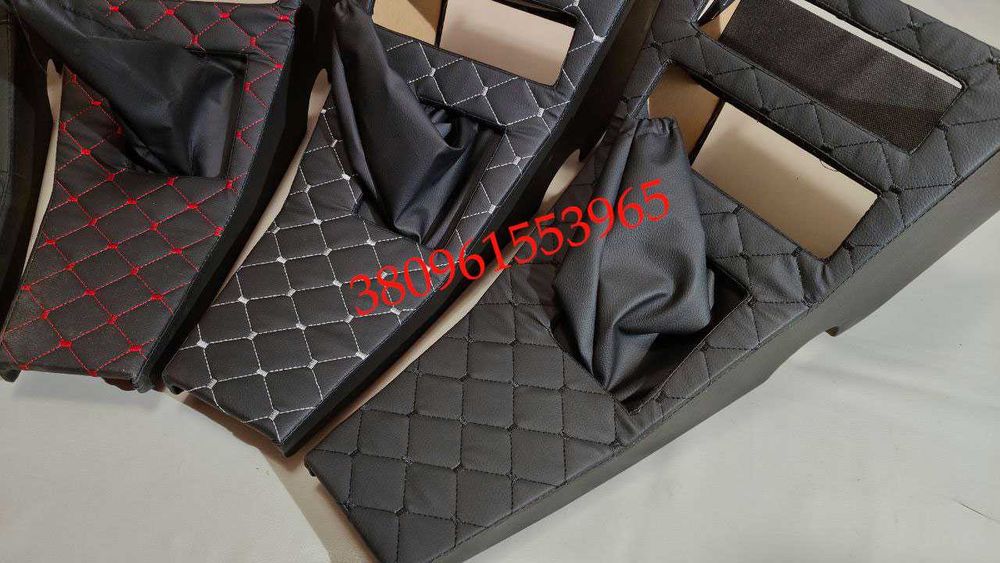 Подставка под магнитолу ВАЗ 2101-2106 (разноцветные/ромб)