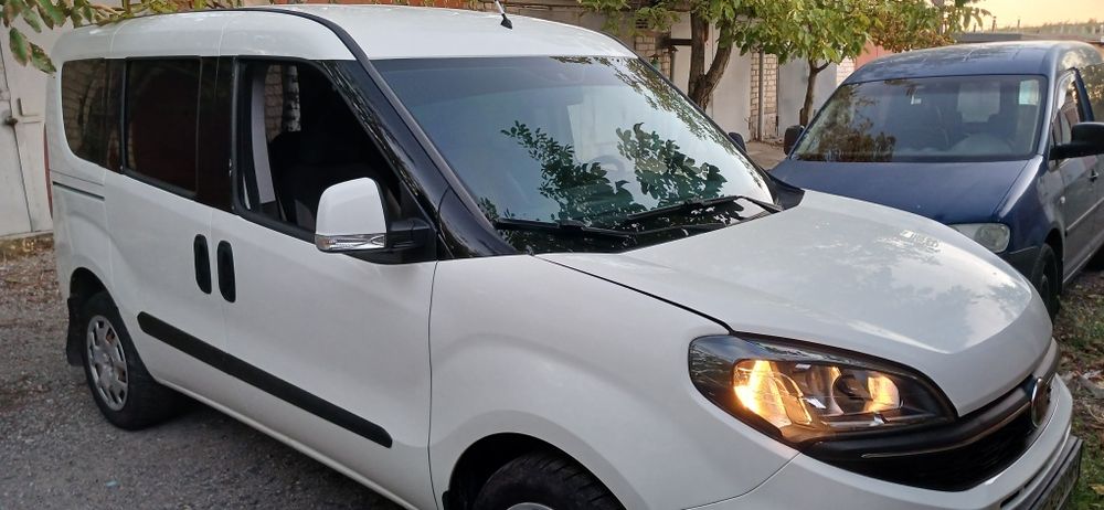 Фіат Добло Fiat Doblo