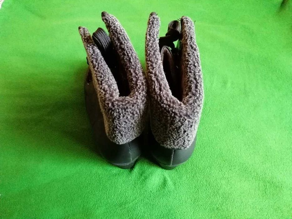 Жіночі демісезонні чоботи. Сапоги на танкетке. Розмір 38