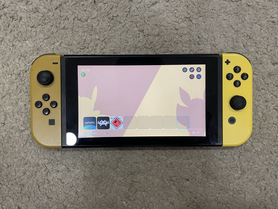 Nintendo Switch Edição Especial Lets Go Desbloqueada