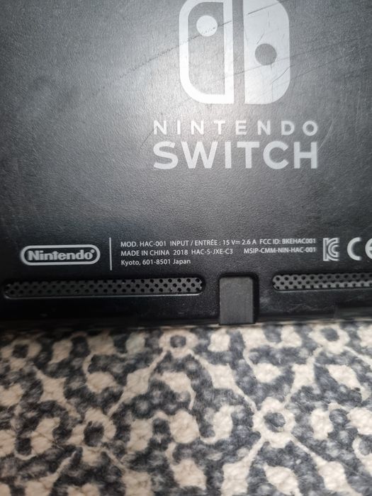 Nintendo Switch v1
