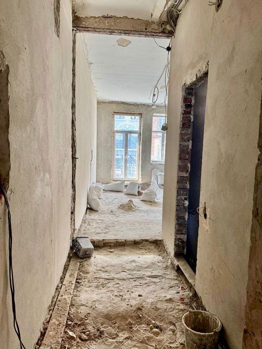 Продається 1-кімнатна квартира в центрі Чорткова