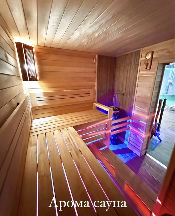 Світ Саун Leon-Сауна, Баня, Хамам, Лазня, Spa з басейном і водоспадом.