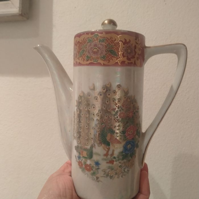 Chaleira ou cafeteira antiga