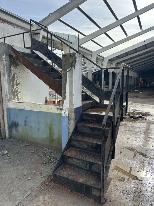 Escada metalica industrial