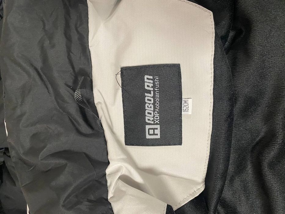 Стильная светлая куртка AOBOLAN, идеал