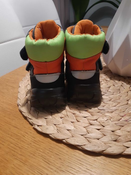 Buty zimowe dziecięce roz. 22