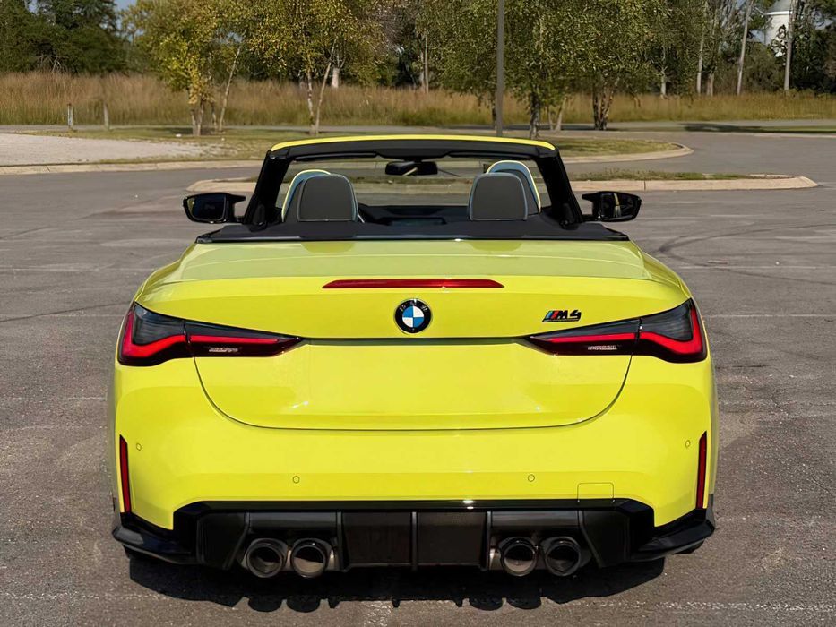BMW M4 Competition      2022