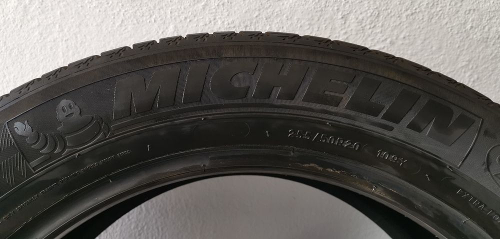 Michelin Latitude Sport 3 - 255 / 50  R 20