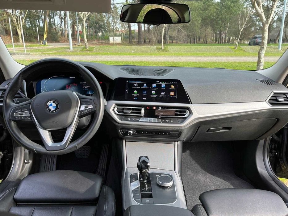BMW 330e hibrido 300cv 2020 Pack desportivo NACIONAL