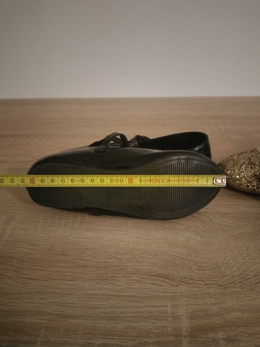 Buty dla dziewczynki baletki/ sandałki