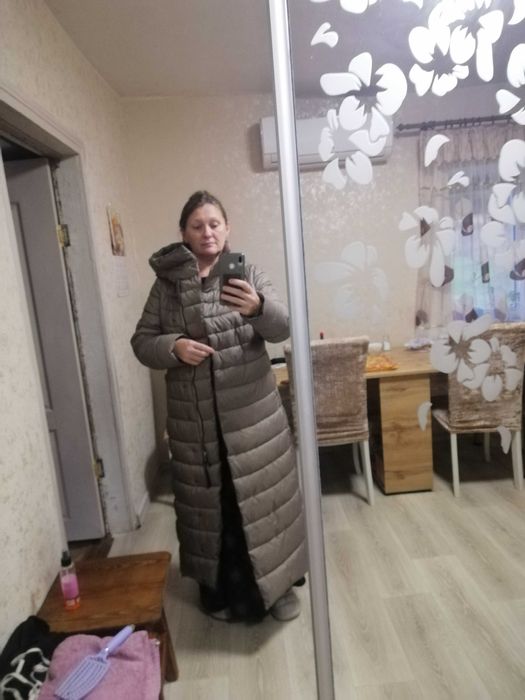 Длинная куртка купила на Резетке 2 месяца назад 2300 отдам 1700