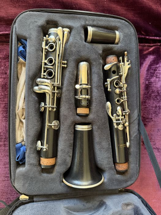 CLARINETE BUFFET CRAMPON E11 17/6 BC 2501N-5-0GB Ebano, chaves niqueladas, estudante