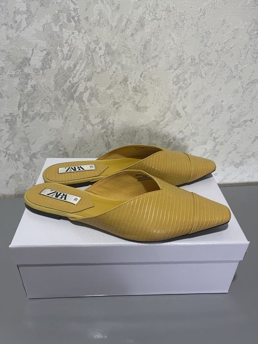 Мюли, шлепки, шлепанцы ZARA р.38.