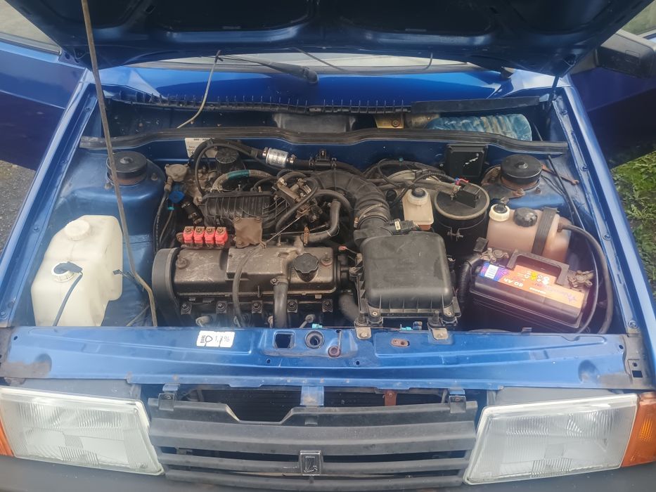 Продам автомобіль ваз 21099