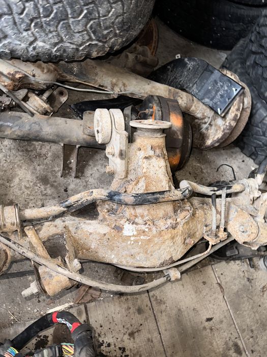 Задній міст Kia Sorento2.5 TD CRDI D4CB   Комплектний 02-08р.