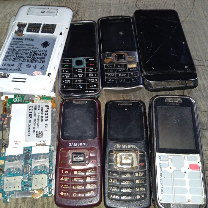 Телефоны на запчасти