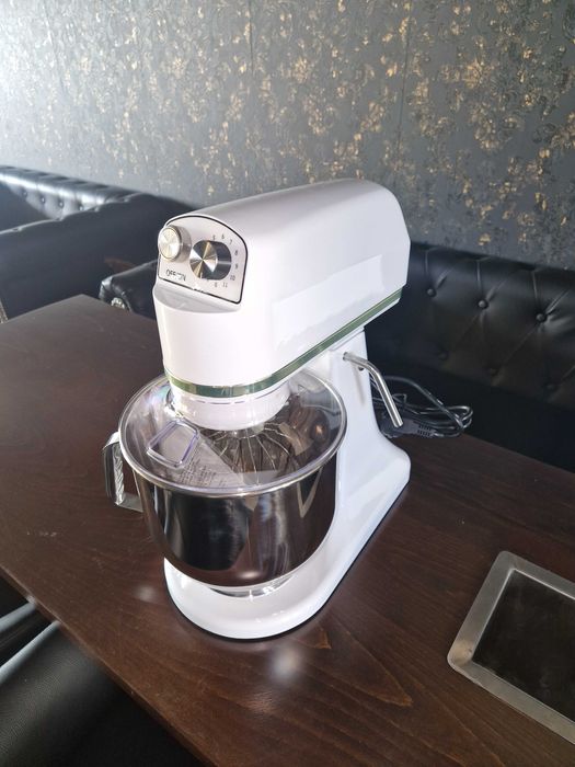 Batedeira 7 Litros - Com Variador de Velocidade (Nova)