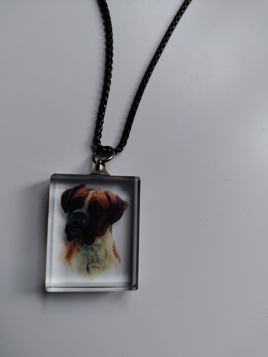 Wisiorek naszyjnik pies bokser