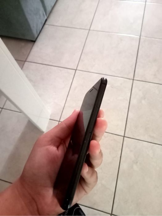 iPhone 7 in good condition64752104456066121