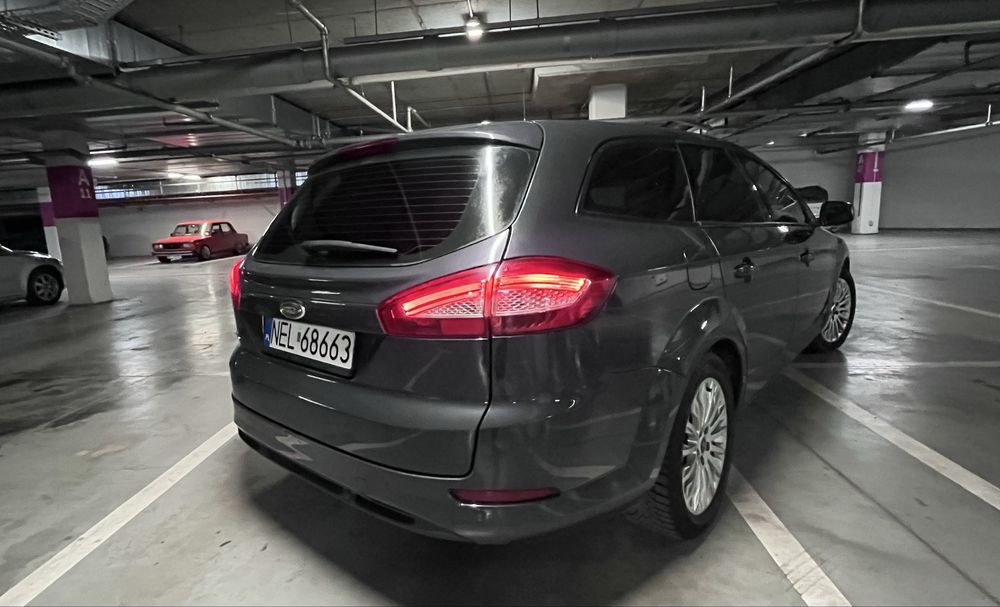 Ford Mondeo Mk4 lift