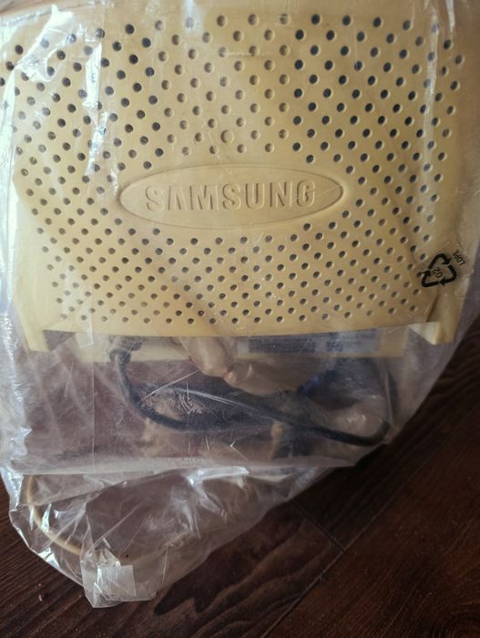 Продам старый монитор Samsung!