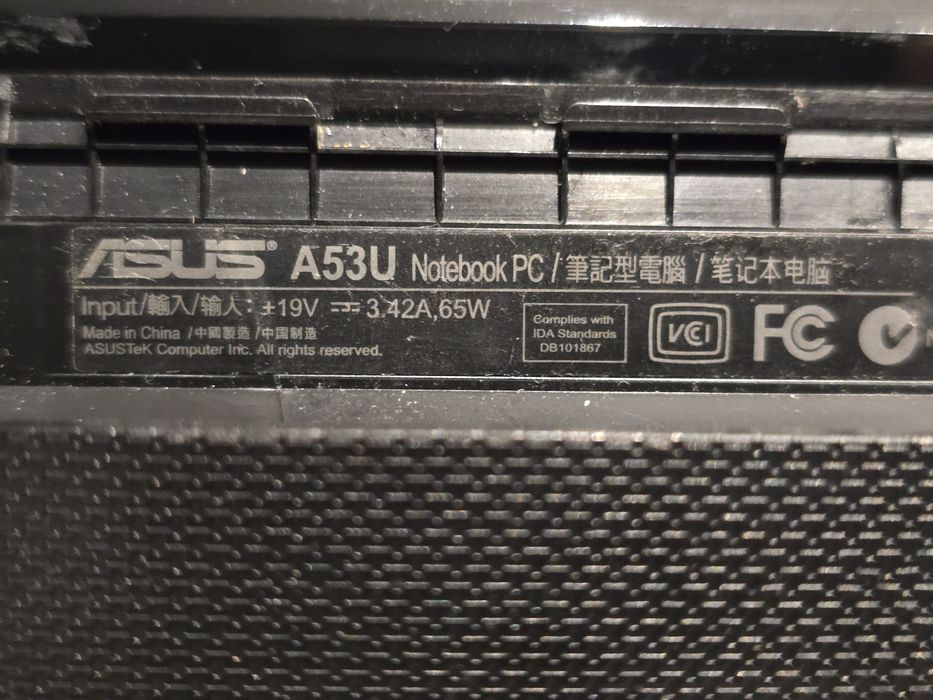 Asus A53U 15" AMD E450, ddr 3gb. Без батареї та БЖ