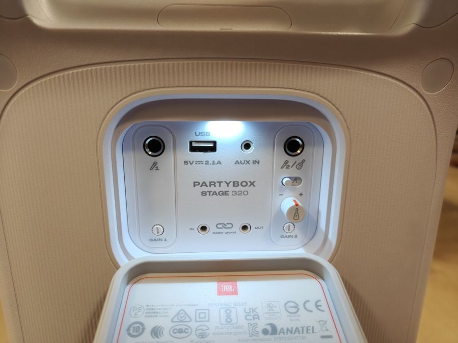 JBL PartBox 320 biały, nowy, w kartonie, nie otwierany