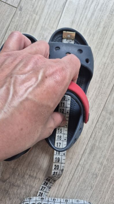Босоніжки сандалі crocs C10, 16.5 см