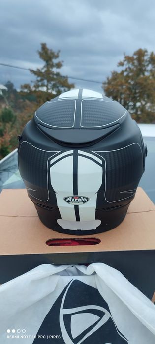 Capacete Airoh Integral - Tamanho M | Preto/ Branco | Pinlock