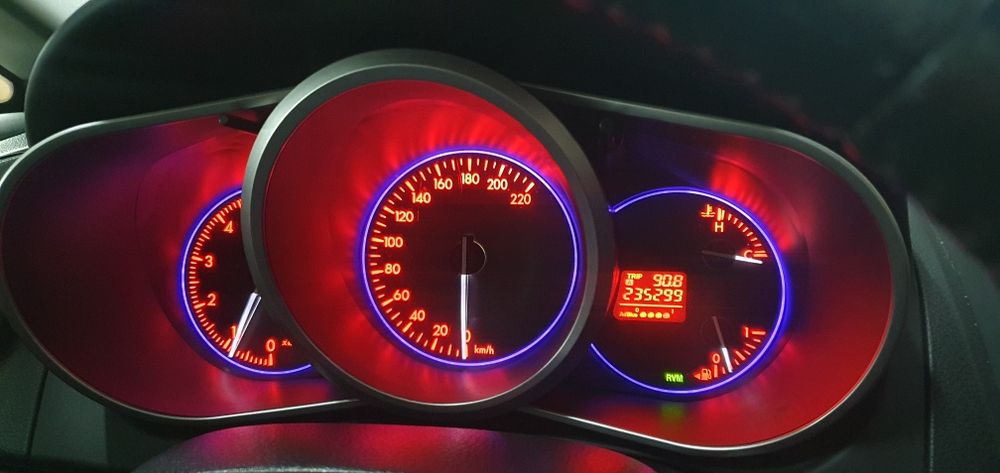 Mazda CX-7 2,2 D  2011 r. 4x4 lift bogate wyposażenie