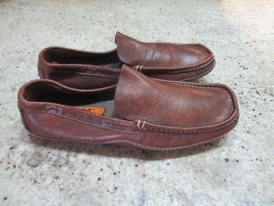Sapatos Mocassins 42/43 castanhos em pele