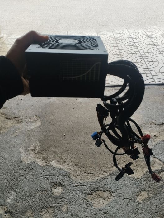 Fonte nox 600w usada